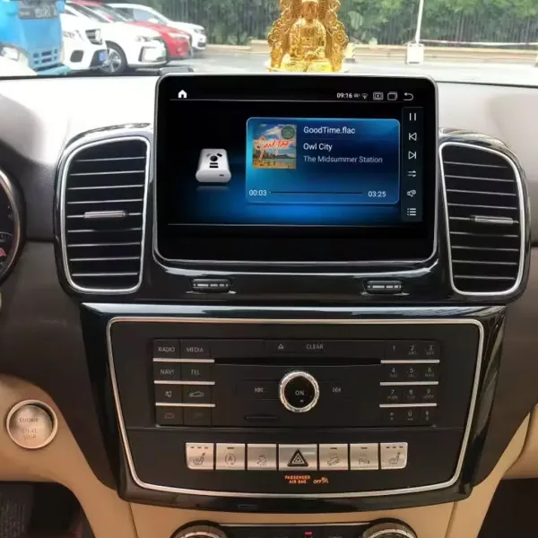 Mercedes GLK X204 Android Head Unit installed in center dashboard