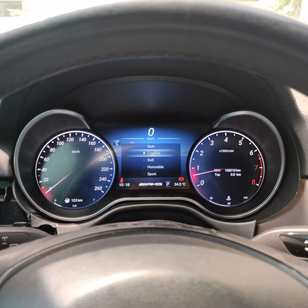 Mercedes ML GL Digital Cluster 2012–2015 | 12.3″ CarPlay, Android Auto