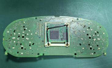VW Passat B6, B7, CC – monteringsvejledning til digitalt instrumentpanel (PQ-platform) – reference til hovedkortets kerne 1
