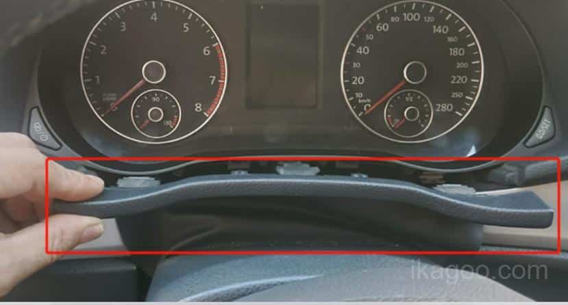 Removing the original trim from a 2011-2015 Volkswagen Passat PQ instrument panel