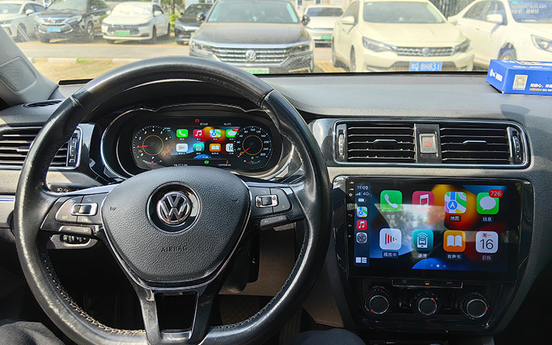 Later Volkswagen Jetta digital instrument cluster final installed result 04