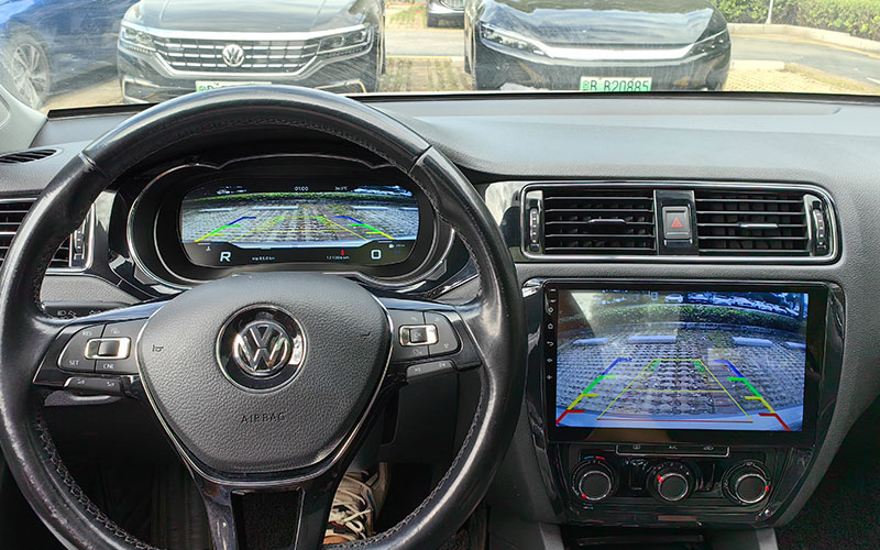 Later Volkswagen Jetta digital instrument cluster final installed result 03