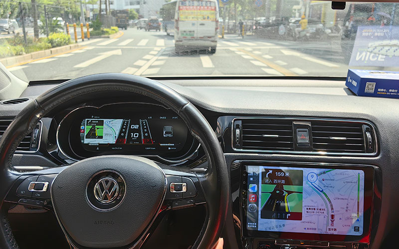Later Volkswagen Jetta digital instrument cluster final installed result 02