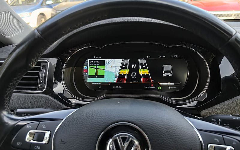 Later Volkswagen Jetta digital instrument cluster final installed result 01