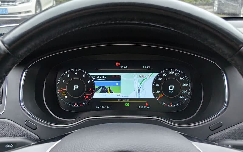 Earlier Volkswagen Jetta digital instrument cluster final installed result 03