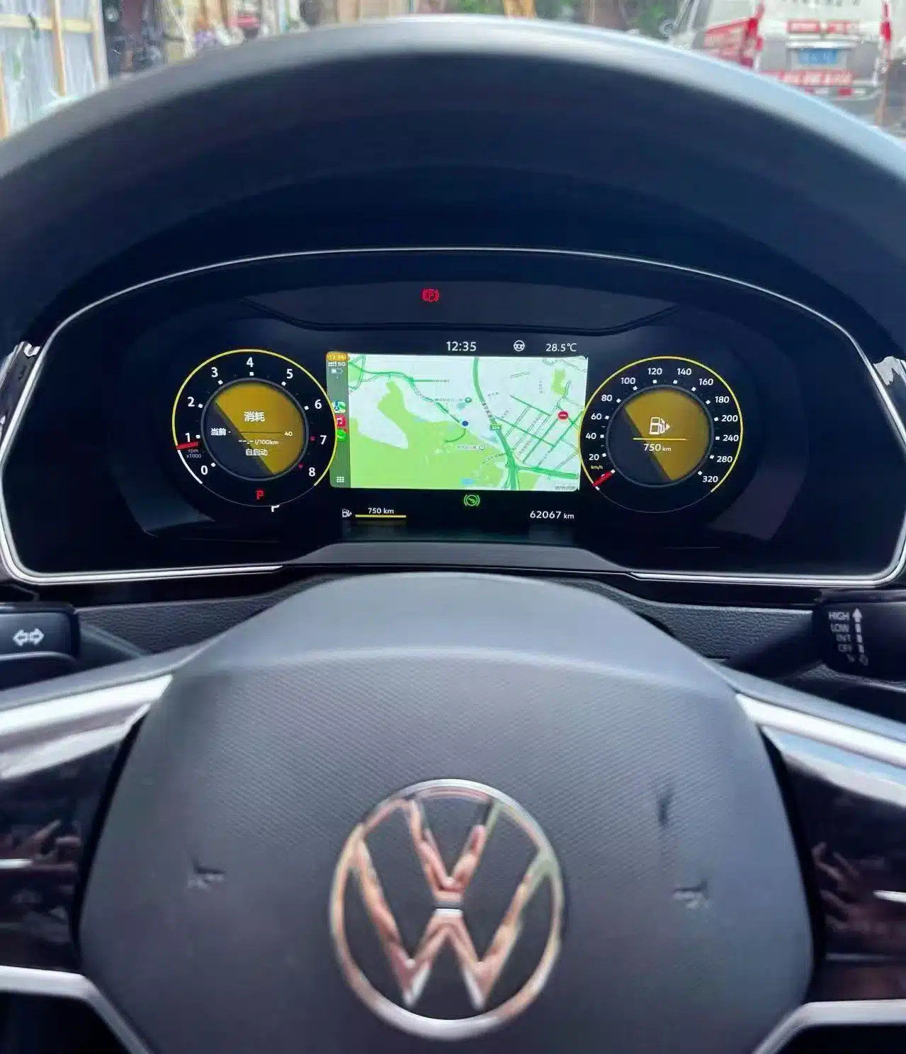 VW Passat B8 digital cluster map display with cockpit view