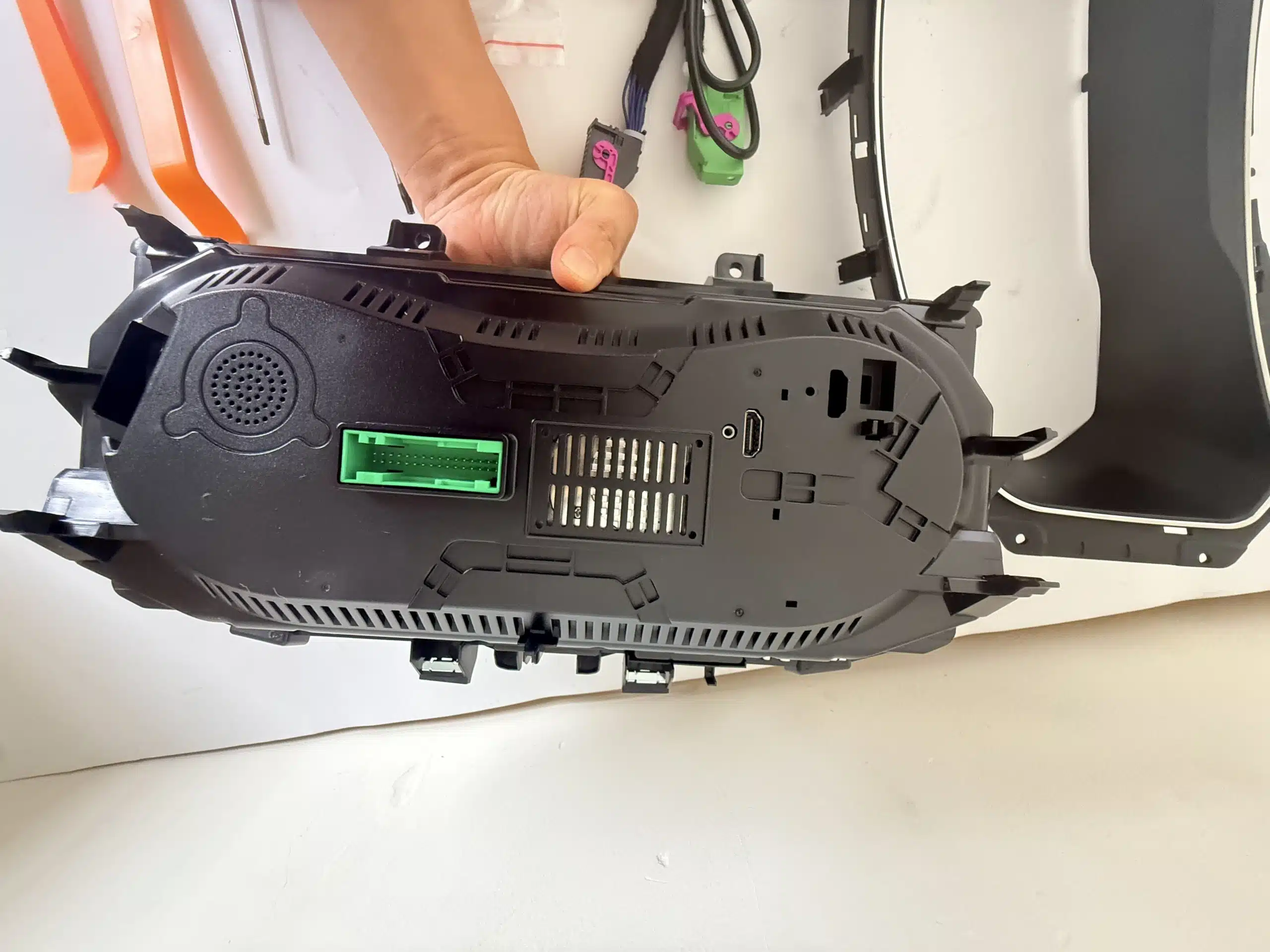 VW Passat B8 digital instrument cluster rear connector and housing detail
