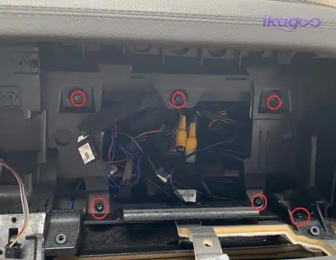 Mercedes W221 central control screw removal for Android head unit wiring access