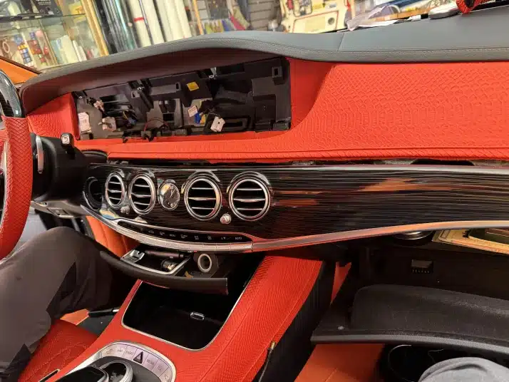 Mercedes S-Class W222 NTG5.0 climate control panel removal during Android Auto upgrade