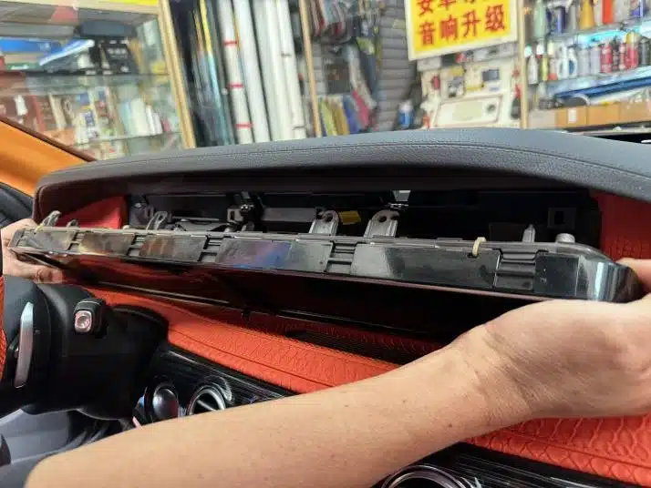 Mercedes S-Class W222 NTG5.0 factory screen removal for Android CarPlay retrofit