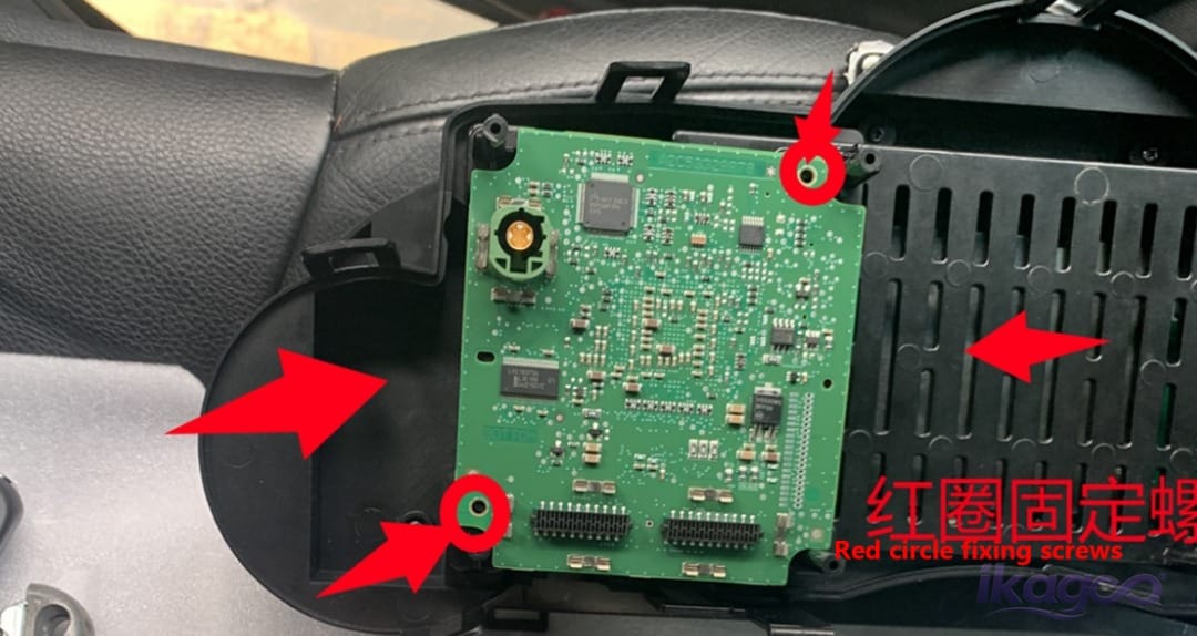 Porsche Cayenne 958 original board connector